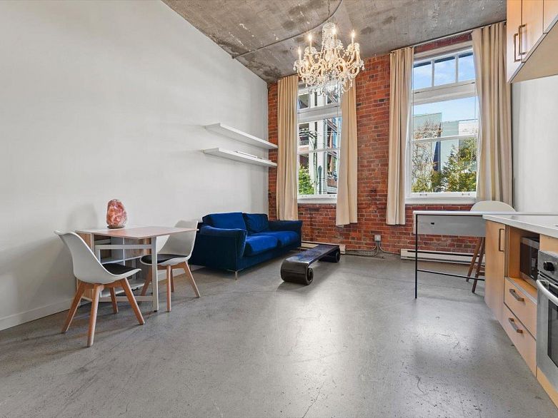 201 546 Beatty Street