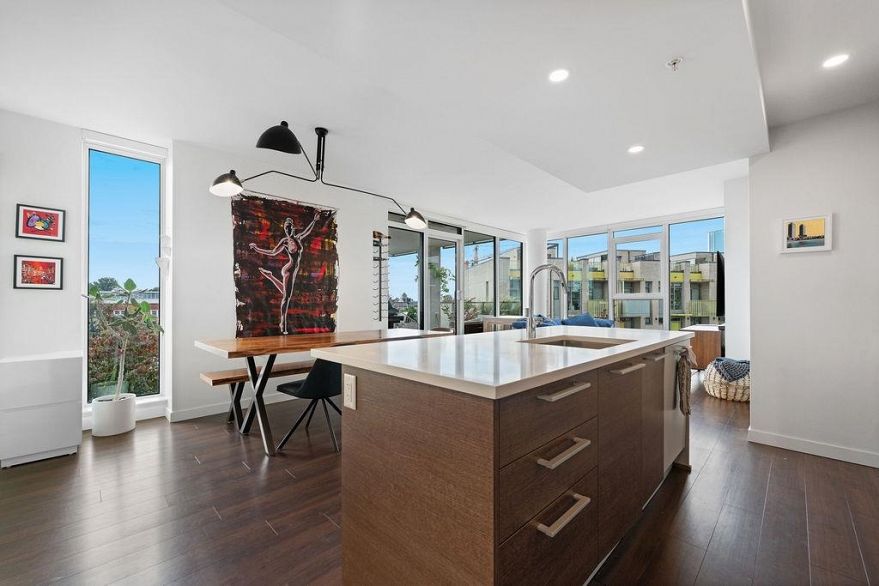 610 285 E 10th Avenue