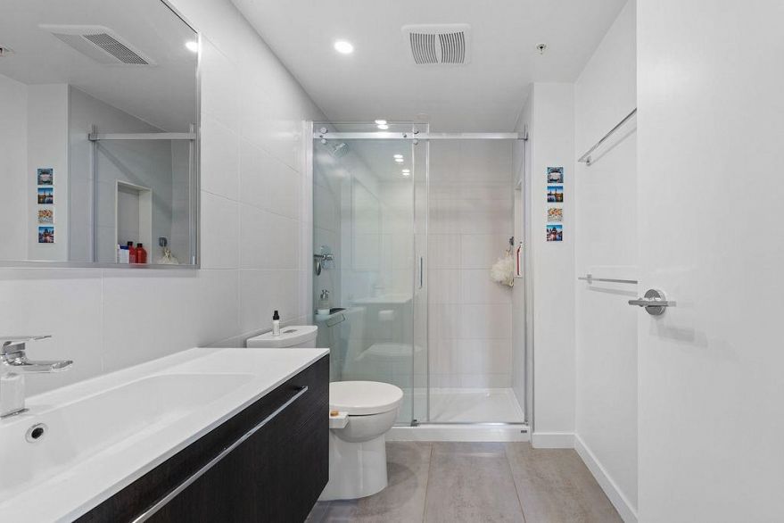 610 285 E 10th Avenue