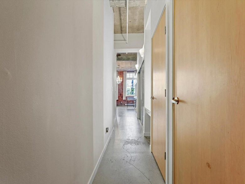 201 546 Beatty Street