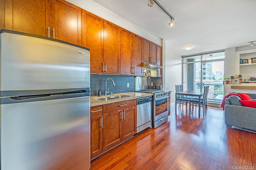 306 2055 Yukon Street