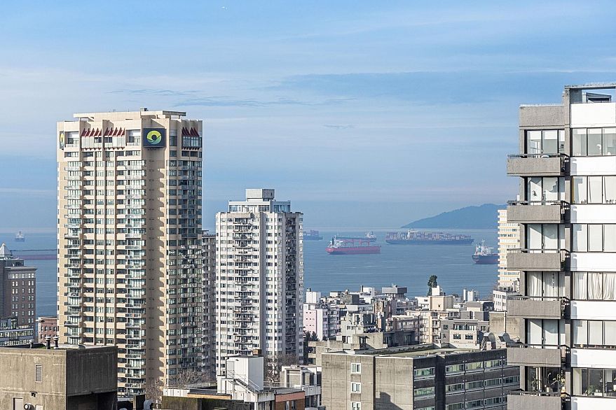 1901 1408 Robson Street