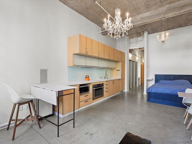 201 546 Beatty Street