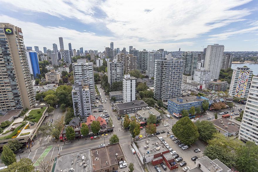 904 1850 Comox Street