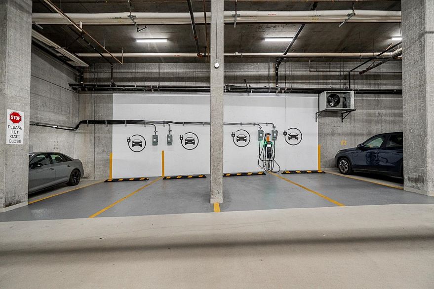 908 550 Pacific Street