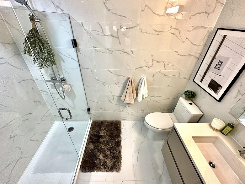 1308 8188 Fraser Street