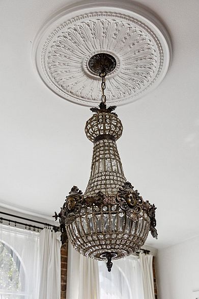 5 229 Carrall Street