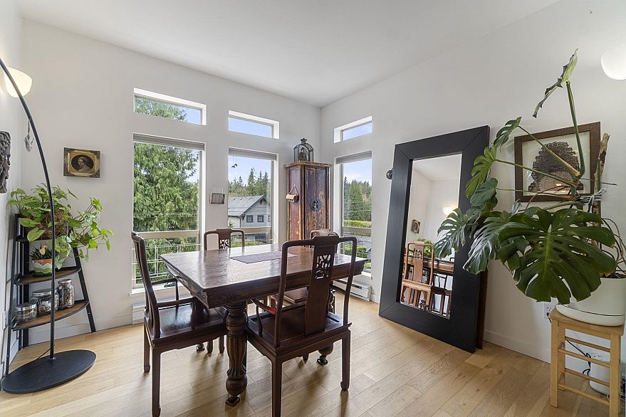 402 4688 W 10th Avenue