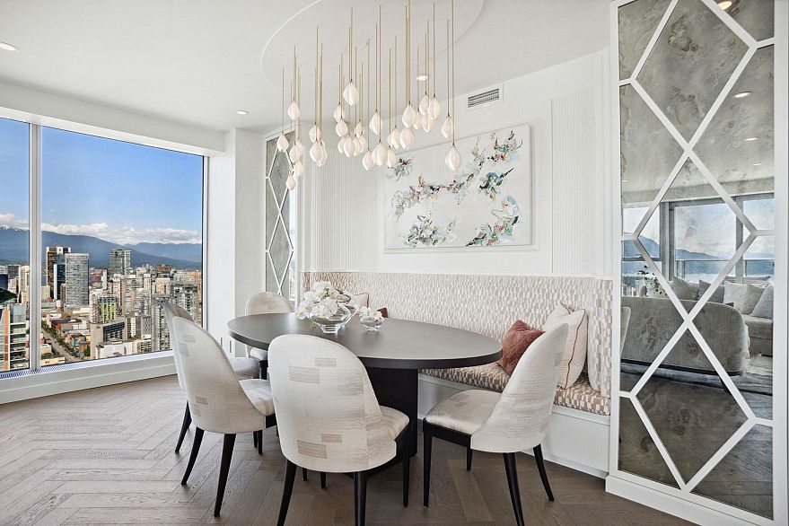 4903 1480 Howe Street