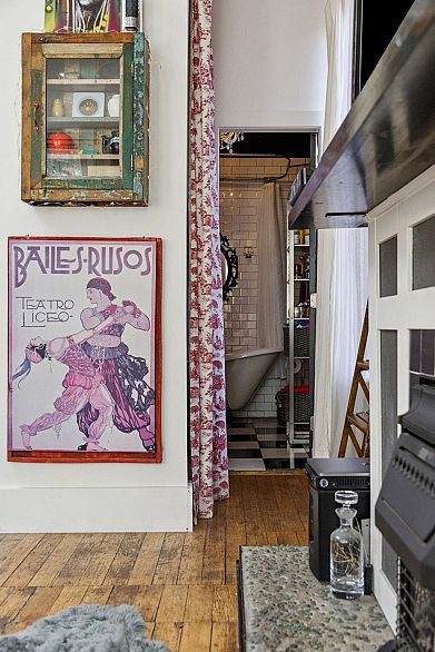 5 229 Carrall Street