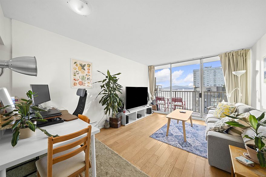 1803 1251 Cardero Street