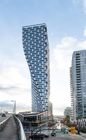 4903 1480 Howe Street