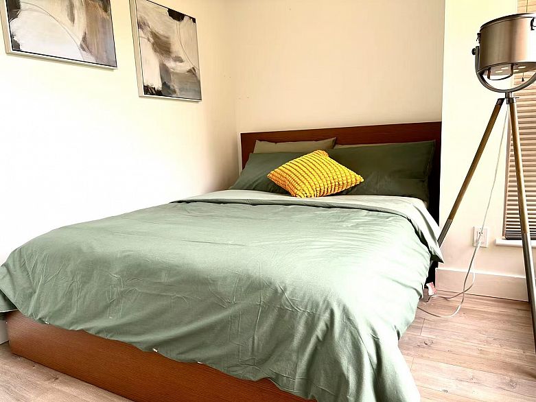 311 555 Abbott Street