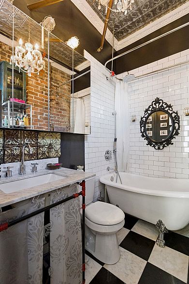 5 229 Carrall Street