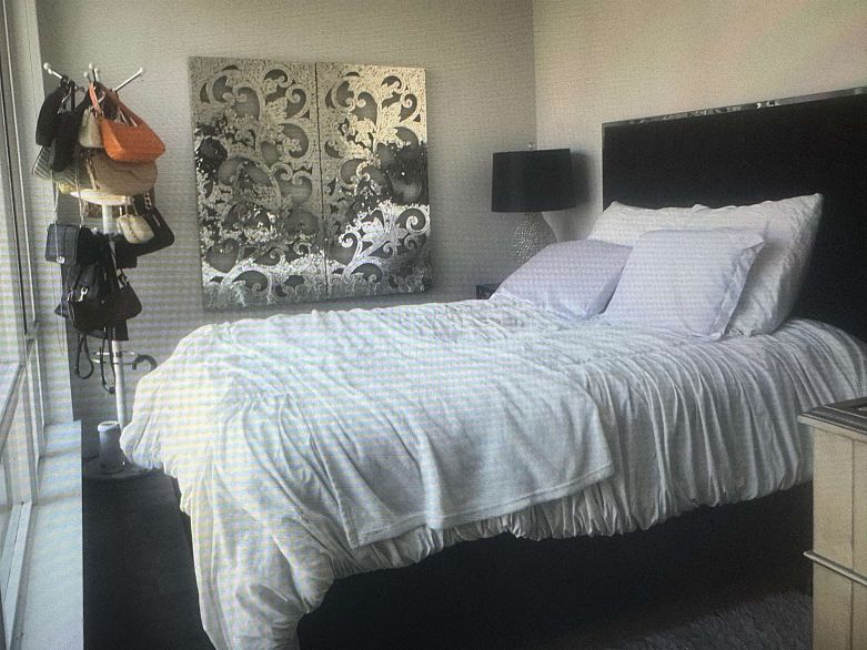 1009 161 W Georgia Street