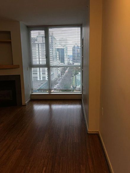 1505 1068 Hornby Street