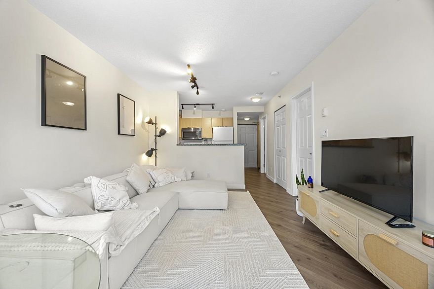 1601 1420 W Georgia Street