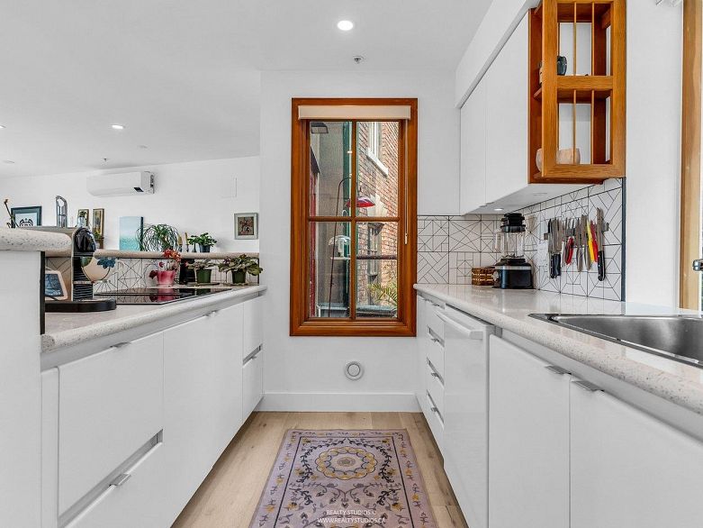 141 Alexander Street