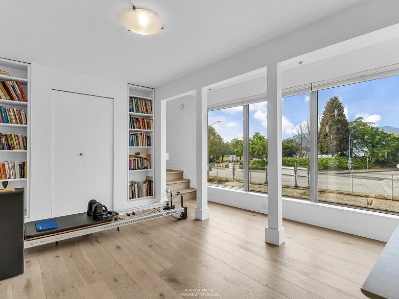 141 Alexander Street