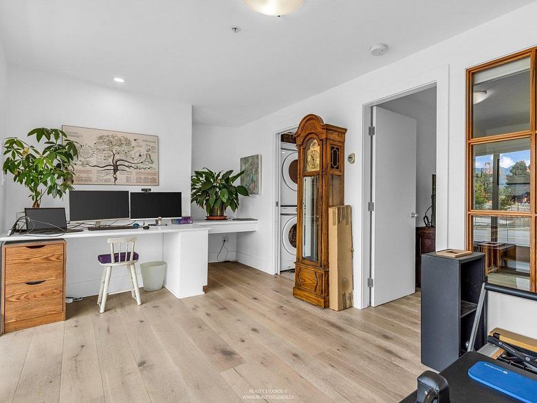 141 Alexander Street