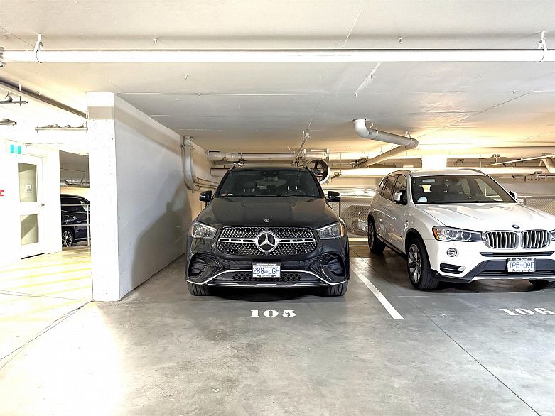 307 5688 Willow Street