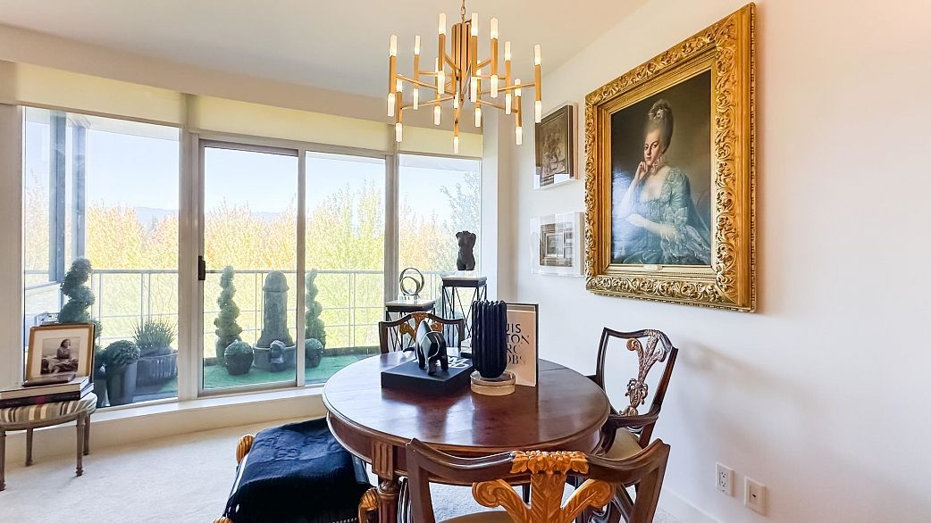 401 1925 Alberni Street