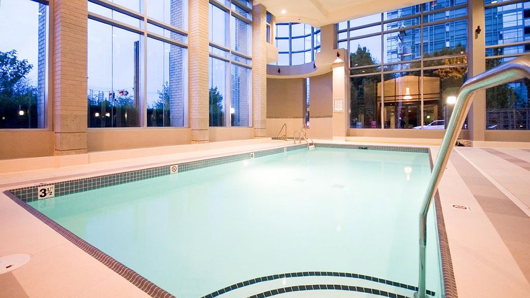 401 1925 Alberni Street