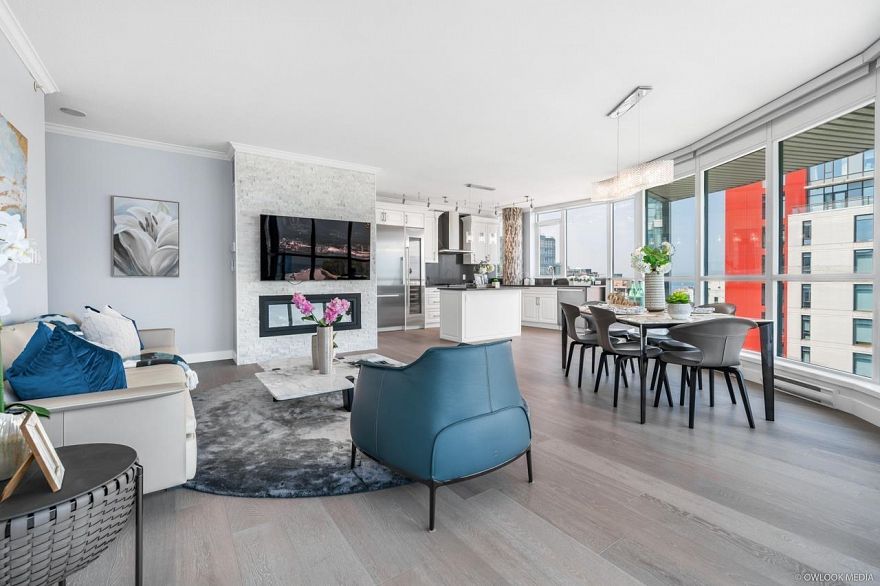 3501 1189 Melville Street