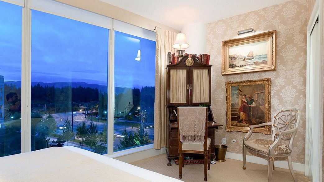 401 1925 Alberni Street