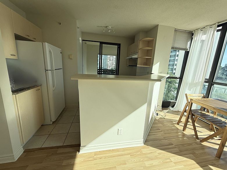 1010 1331 Alberni Street