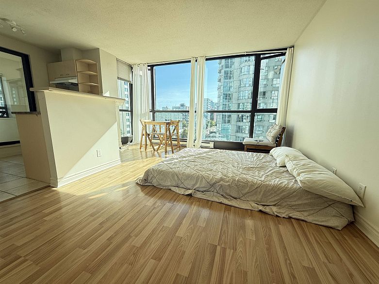 1010 1331 Alberni Street