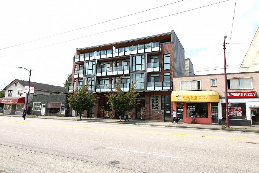 306 6555 Victoria Drive