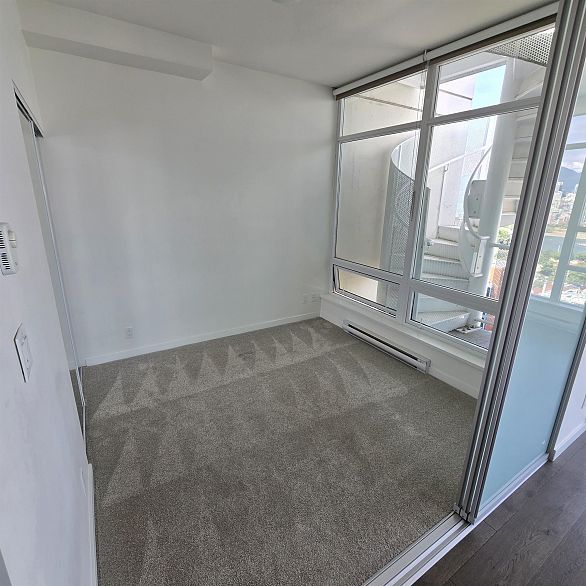 1104 2550 Spruce Street