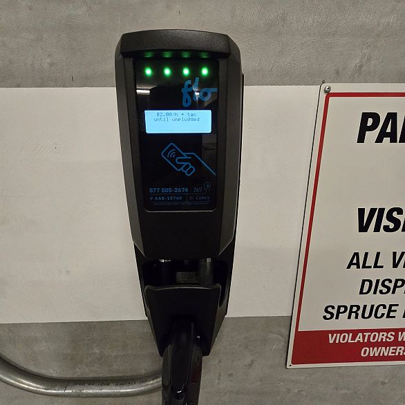 1104 2550 Spruce Street