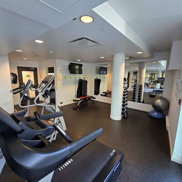 1104 2550 Spruce Street