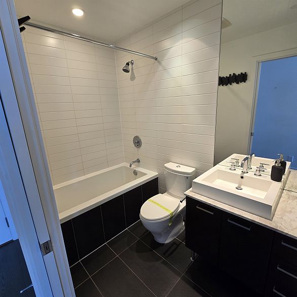 1104 2550 Spruce Street