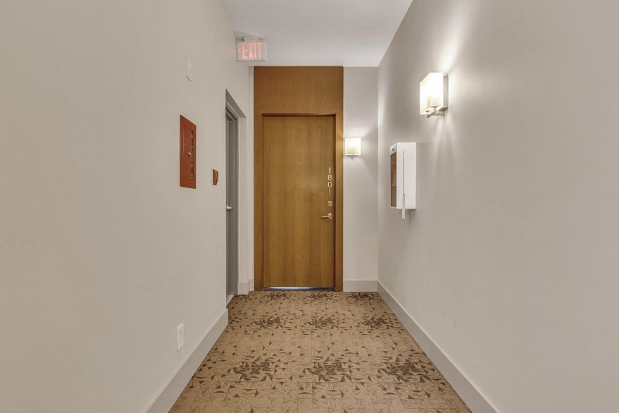 1801 111 E 1st Avenue