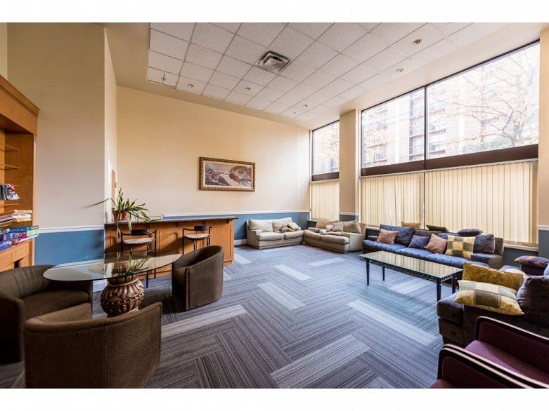 710 1189 Howe Street