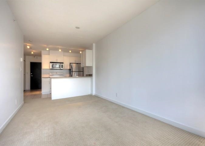 1522 938 Smithe Street