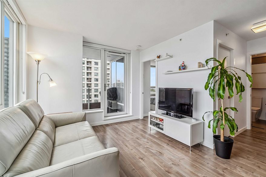 1902 5665 Boundary Road