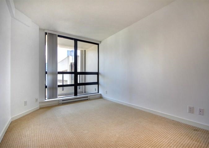 1522 938 Smithe Street