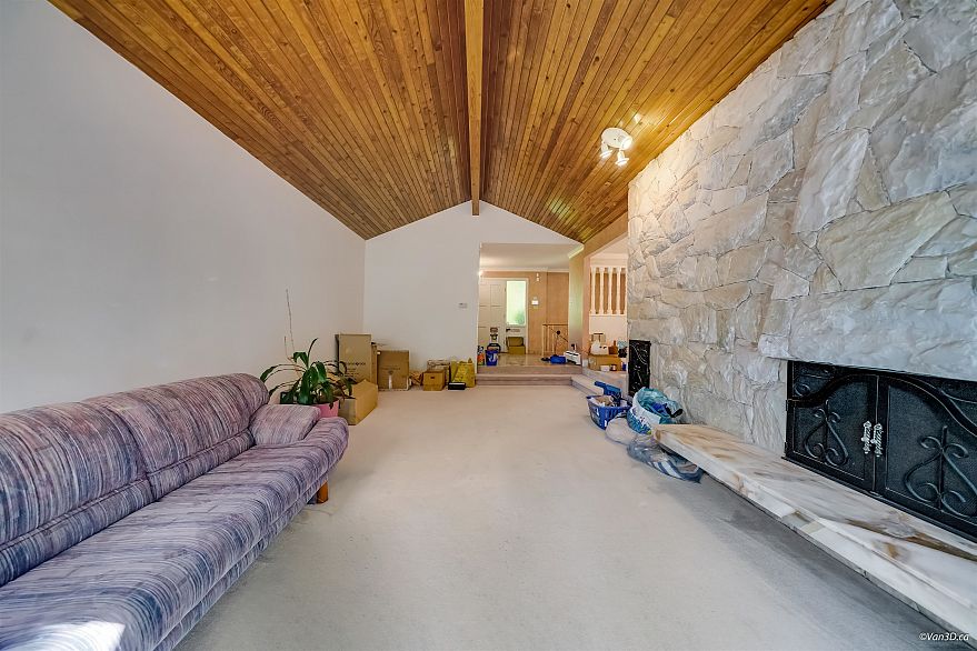 7791 Sparbrook Crescent