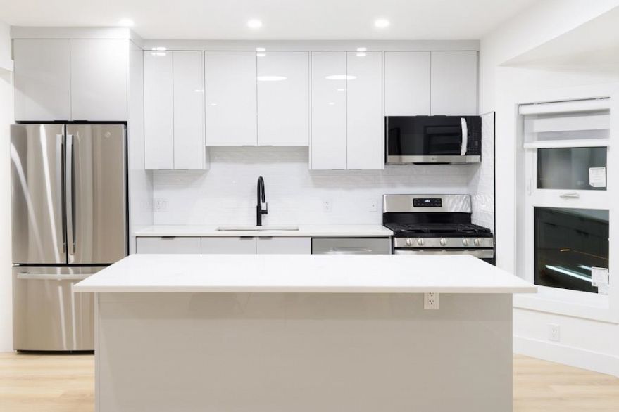 3304 Wellington Avenue