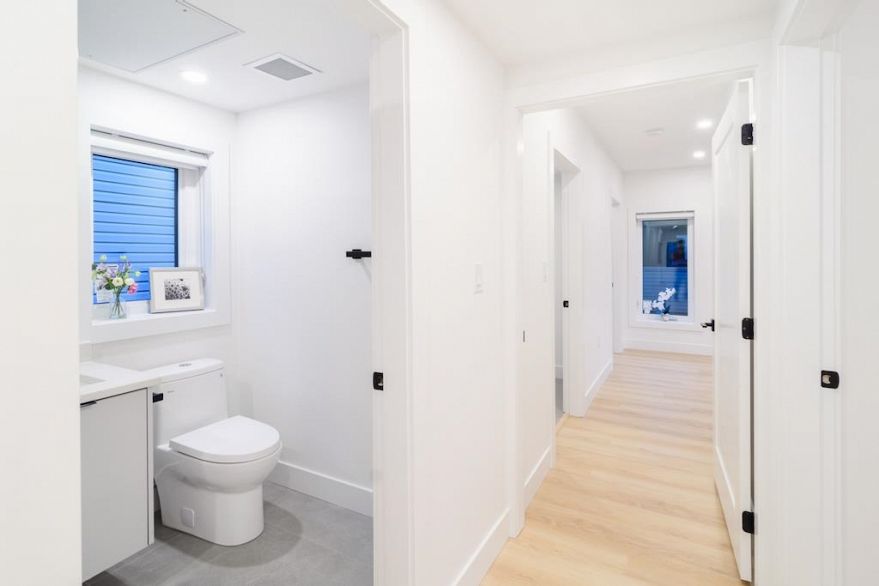 3304 Wellington Avenue