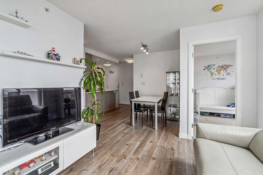 1902 5665 Boundary Road