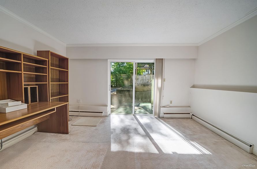 7791 Sparbrook Crescent