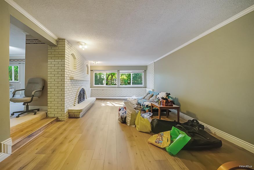 7791 Sparbrook Crescent