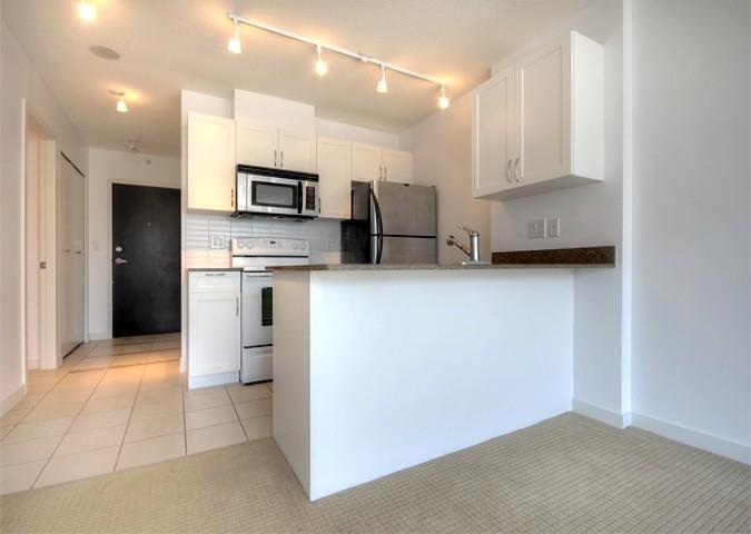 1522 938 Smithe Street