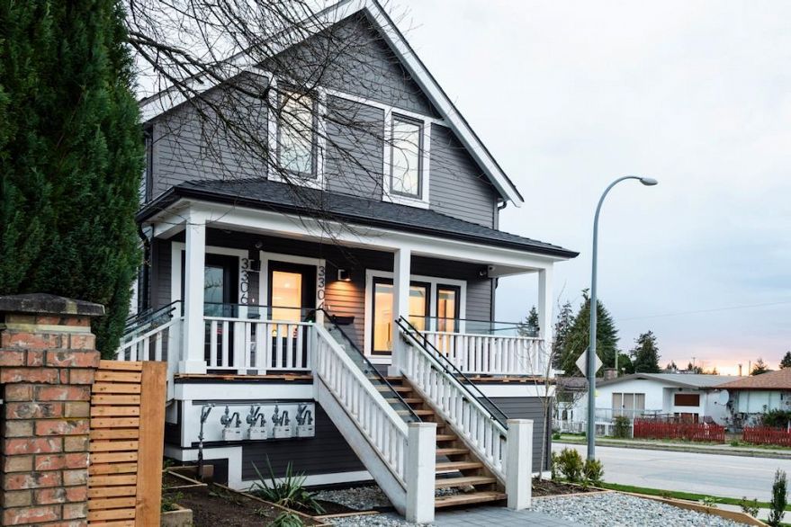 3304 Wellington Avenue