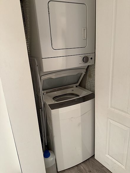 305 888 Pacific Avenue